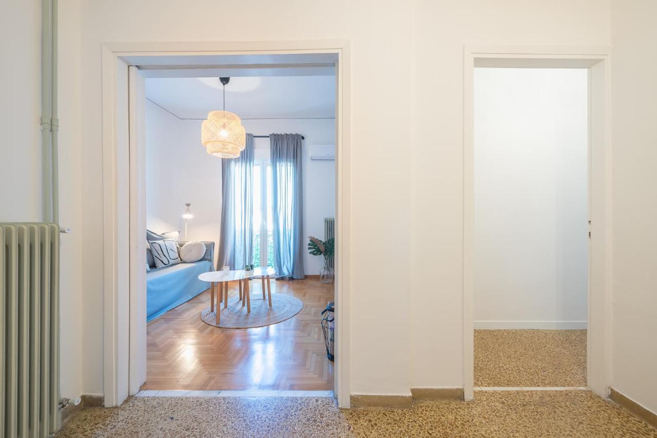 Acropolis View Apt: Cozy In * Athens